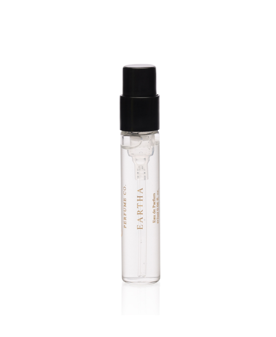 This is an image of our Eartha 2ml perfume.