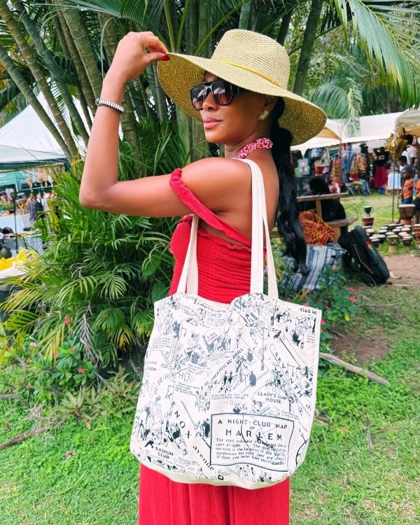 Model with canvas tote